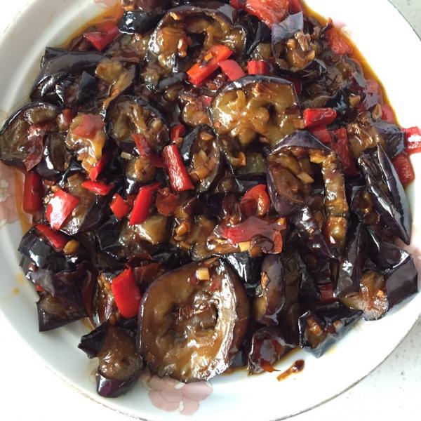 红烧卤鸭做法:五星级大厨教你打造家常美味